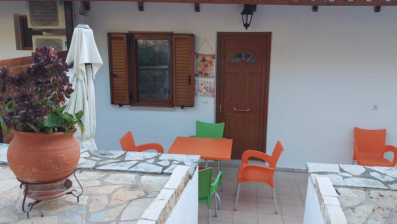 סיבוטה Villa Sissy Studios & Apartments מראה חיצוני תמונה
