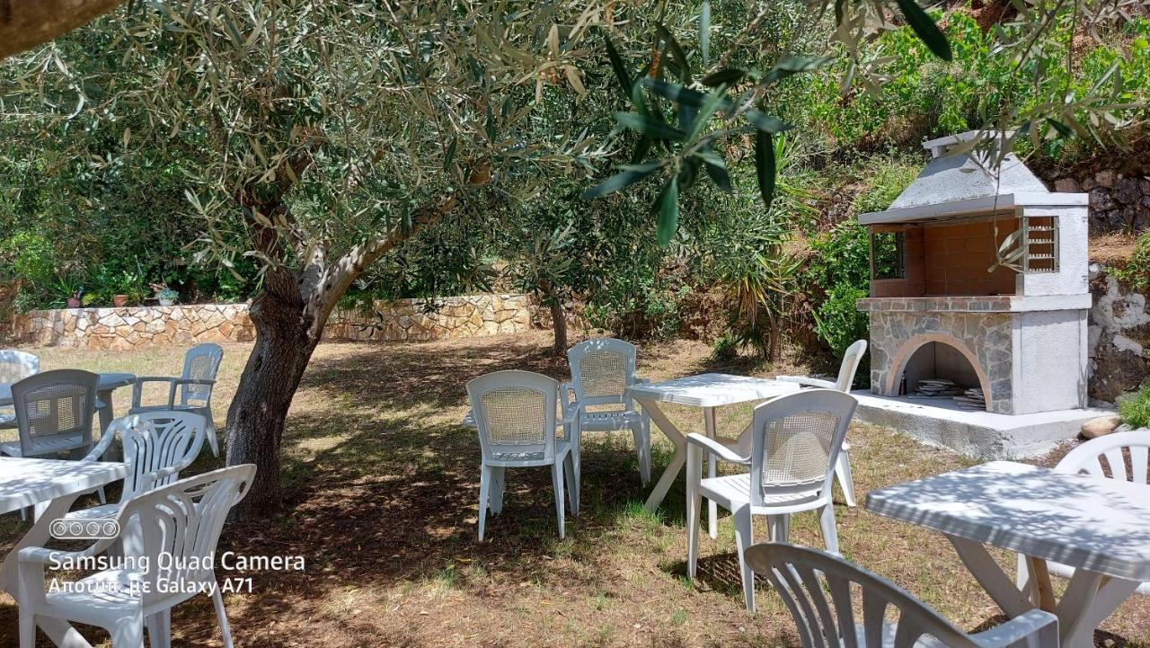 סיבוטה Villa Sissy Studios & Apartments מראה חיצוני תמונה