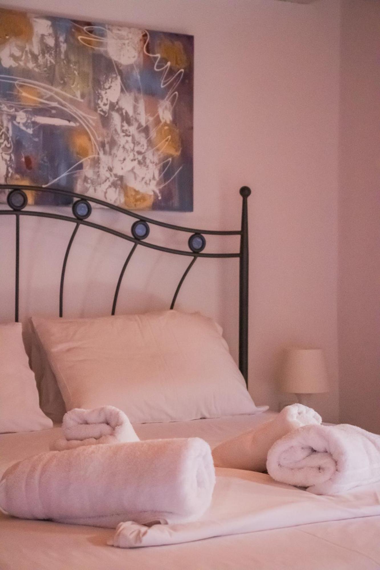 סיבוטה Villa Sissy Studios & Apartments מראה חיצוני תמונה