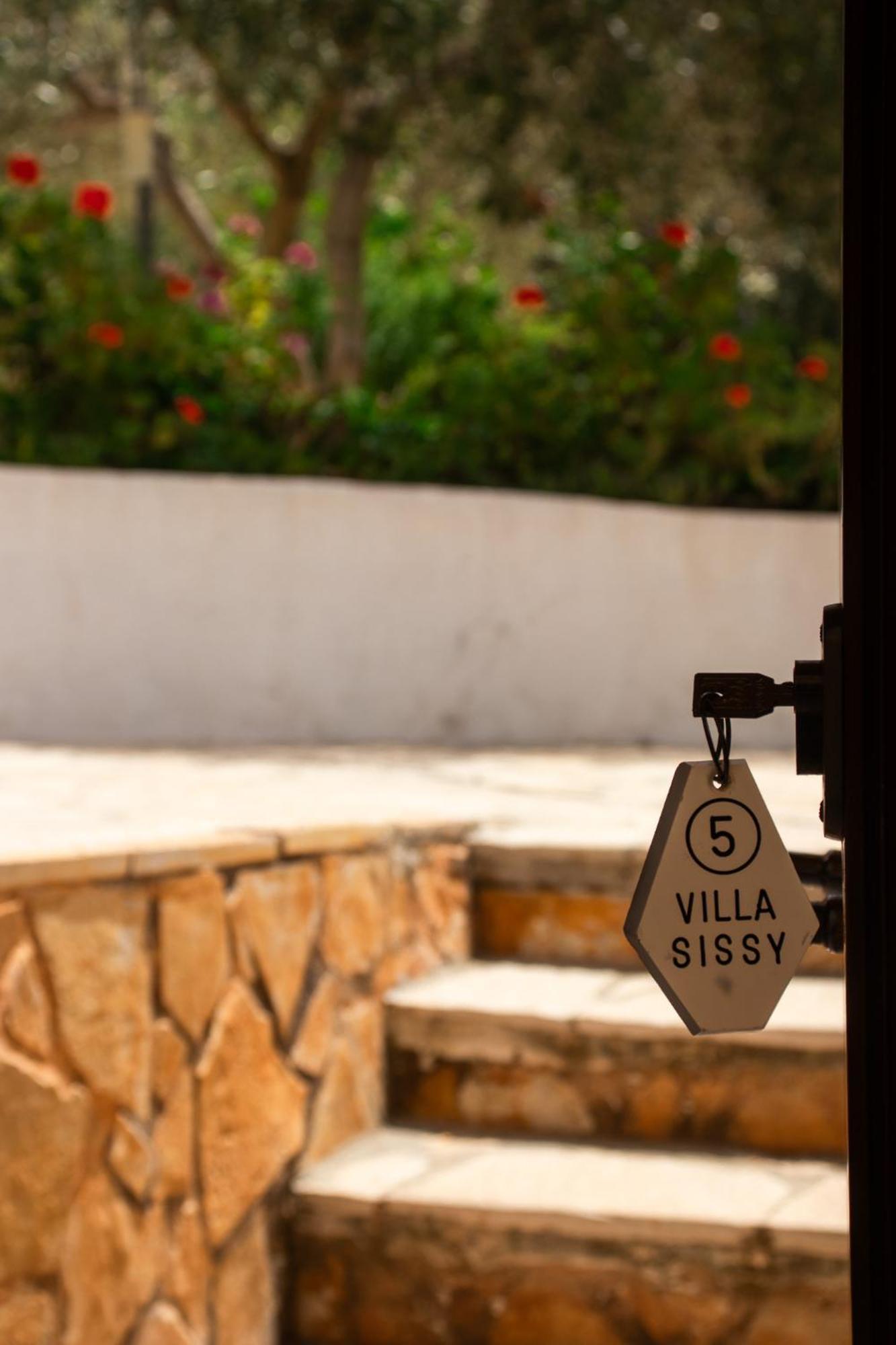 סיבוטה Villa Sissy Studios & Apartments מראה חיצוני תמונה
